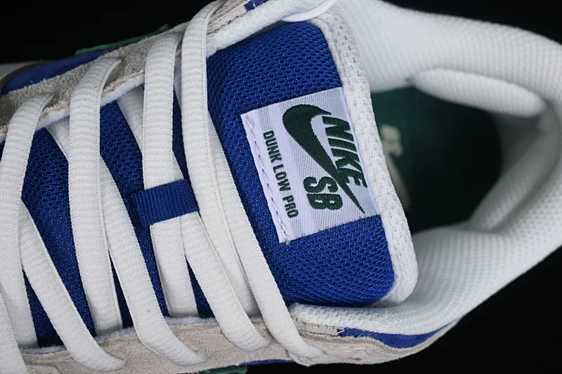 All categories Nk SB Dunk series Nk SB Dunk Low low-top sneakers N version Nk SB Dunk Low "Hyper Royal" Teenage Mutant Ninja Turtles Leonardo SB low-top casual sneakers HF3704-001